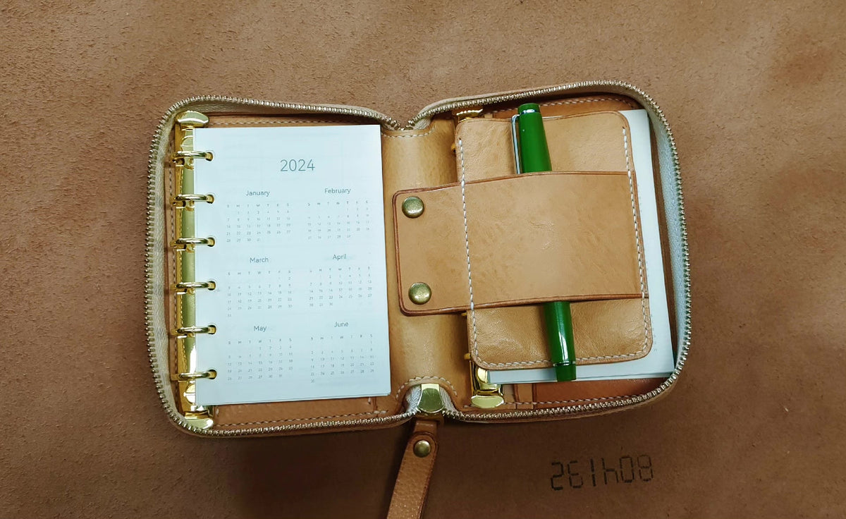 A6 Leder Ringbuch mit Reißverschluss