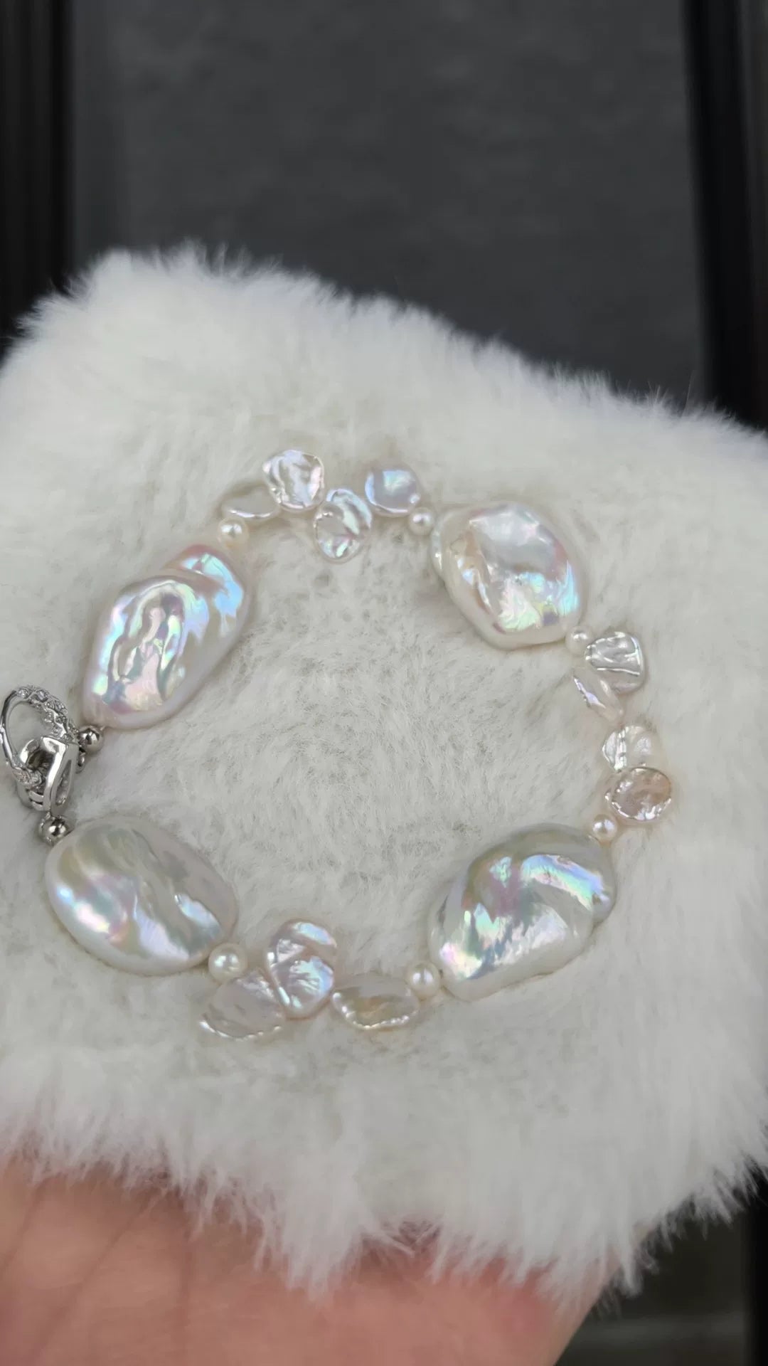 Bracelet aux perles barroques d'eau douce avec fermoir argenté