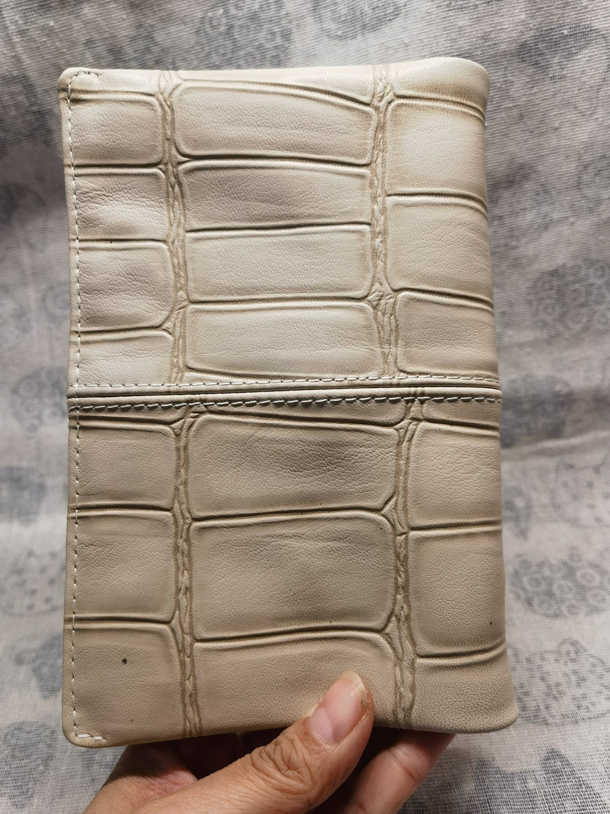 Handmade Sheepskin Leather A6 Binder Cover