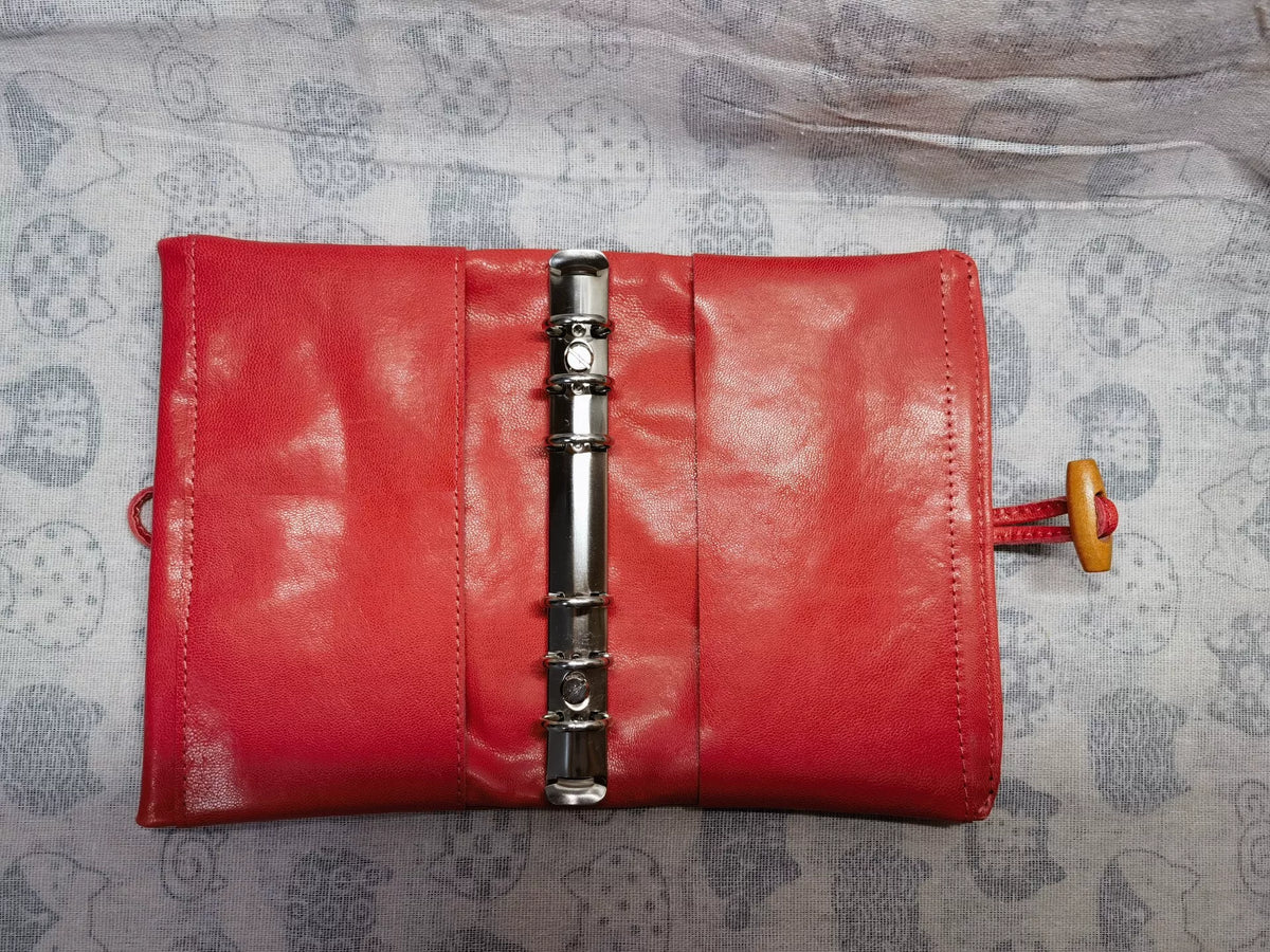 A7 planner cover van geitenleer grapefruit rood