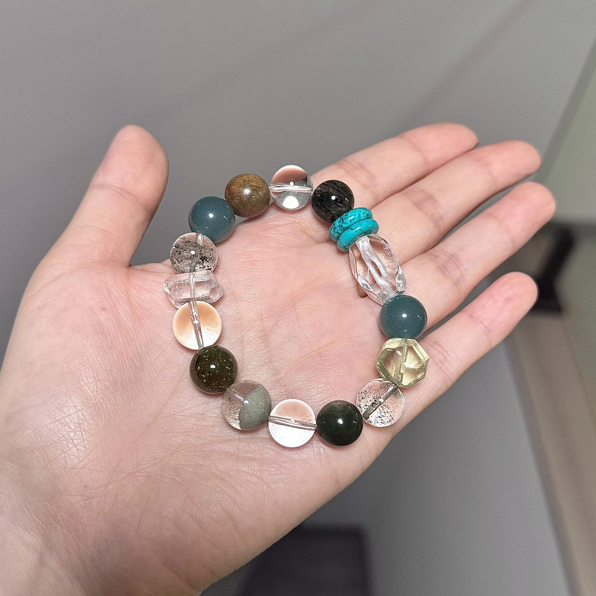 Pulseira de Contas de Quartzo Fantasma Verde e Jade Dongling