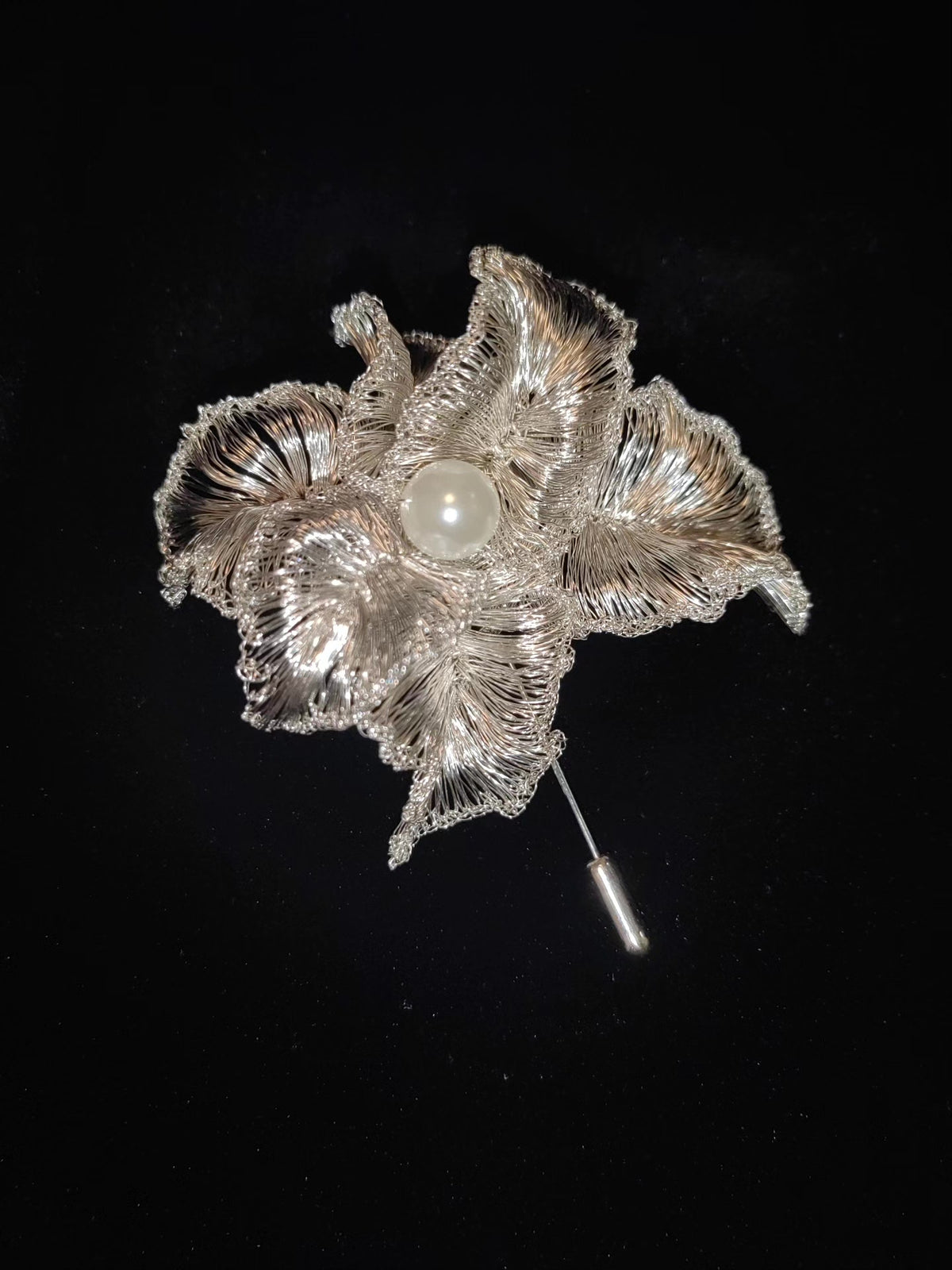 Silver Wire Iris Flower Brooch