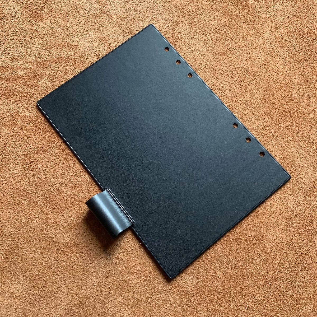 ブラックレザー A5 ルーズリーフバインダー