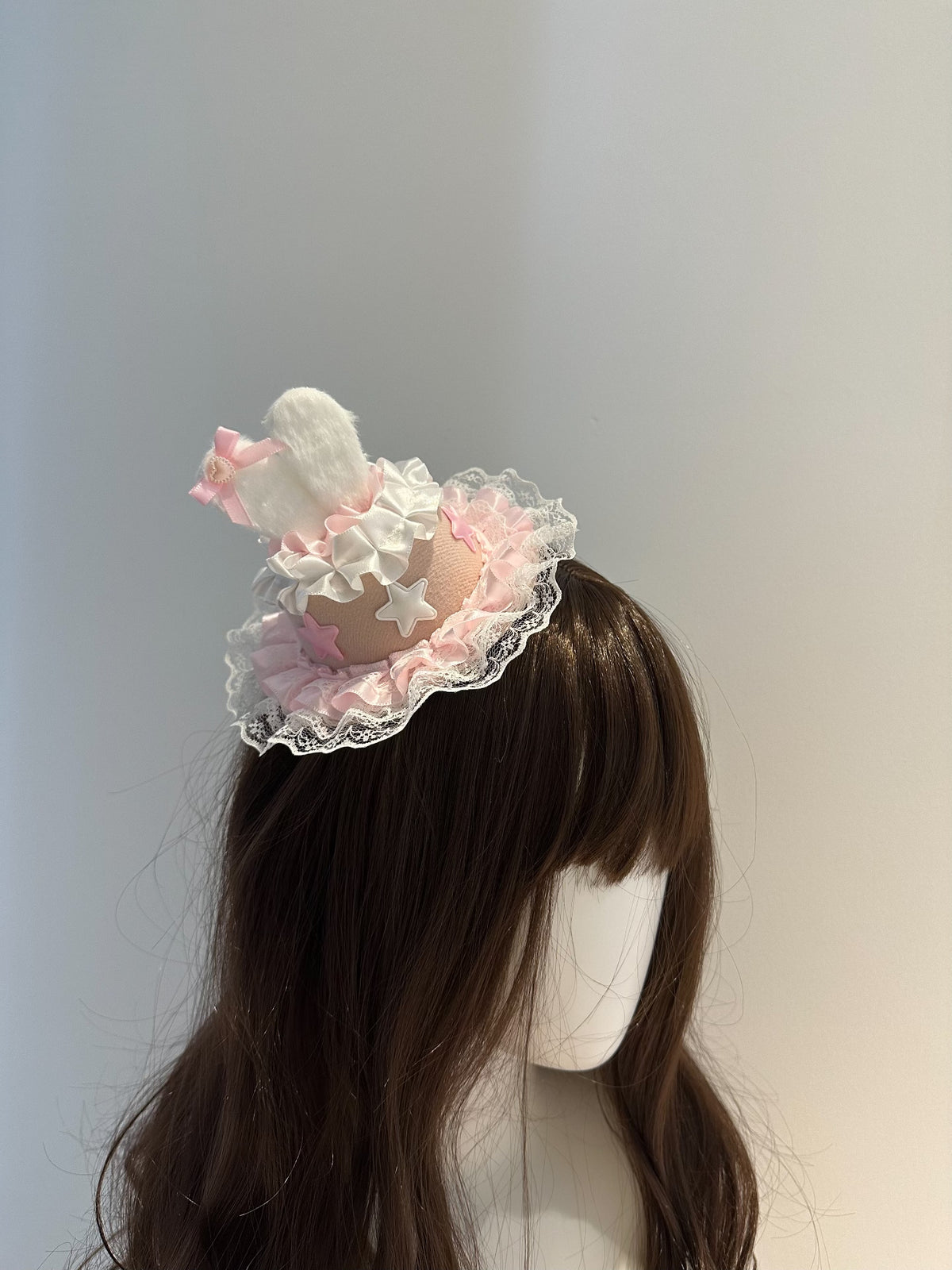 Fascinator de Cabelo Orelhas de Coelho Rosa com Renda