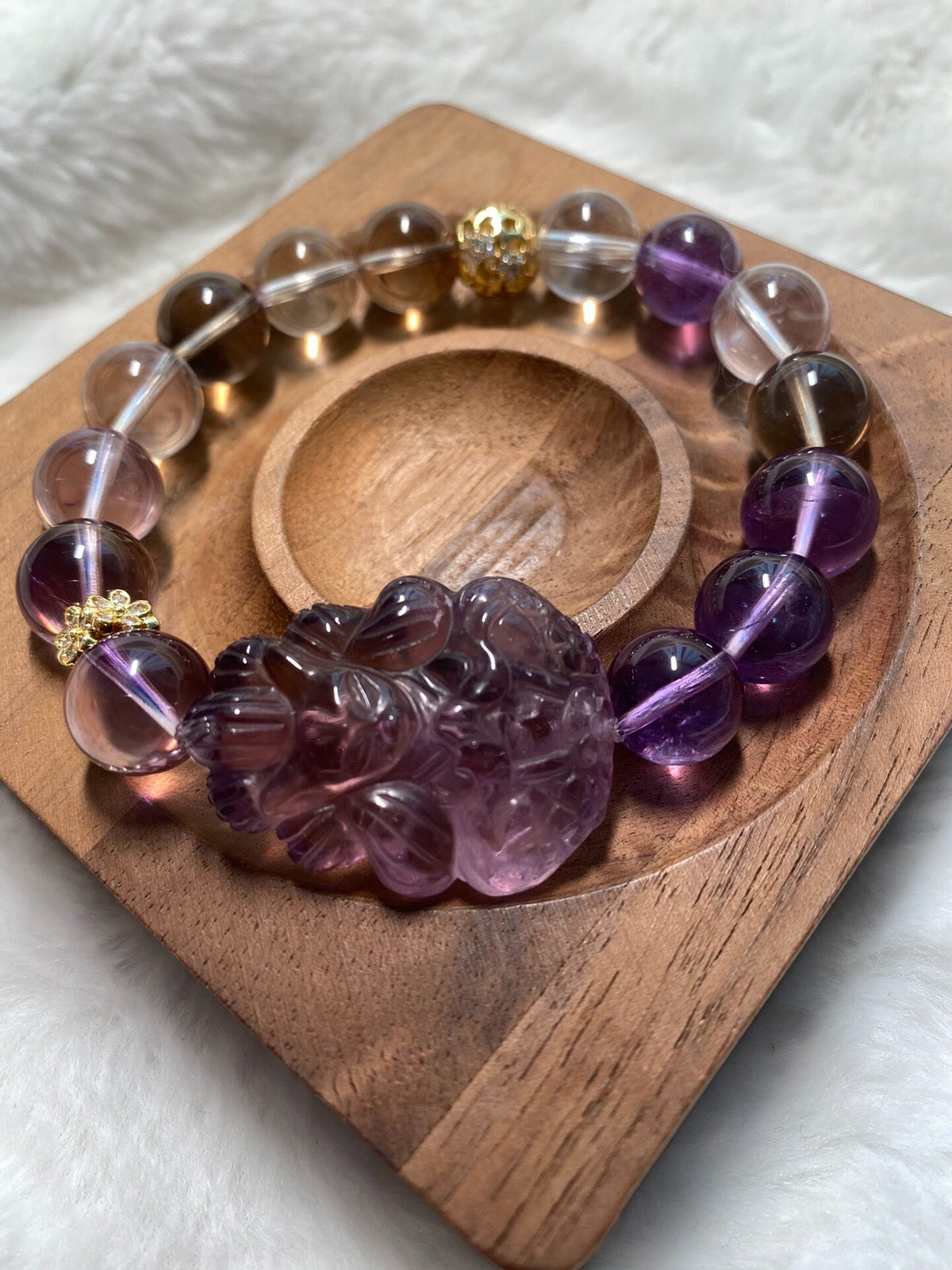 Amethyst Fox Carved Stone Beaded Bracelet