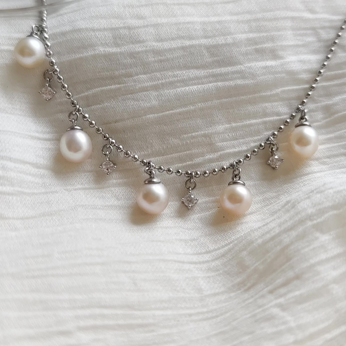 Natural Pearl Charm Bracelet Silver Toned