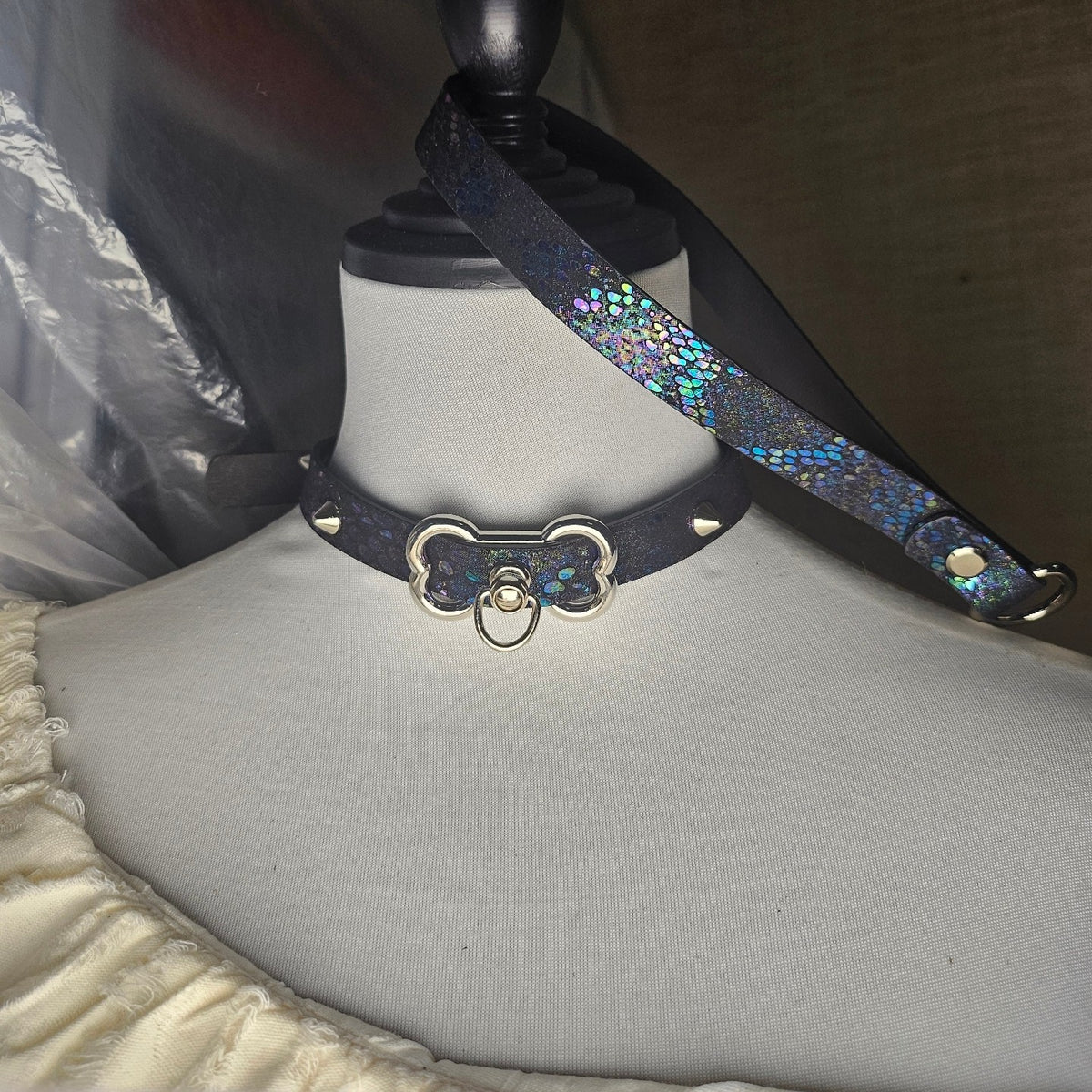 Iridescent Snakeskin Leather Choker Set