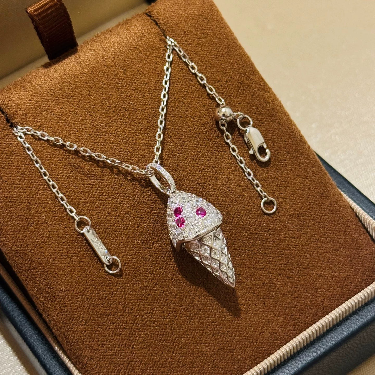 Collar con colgante de helado en plata S925