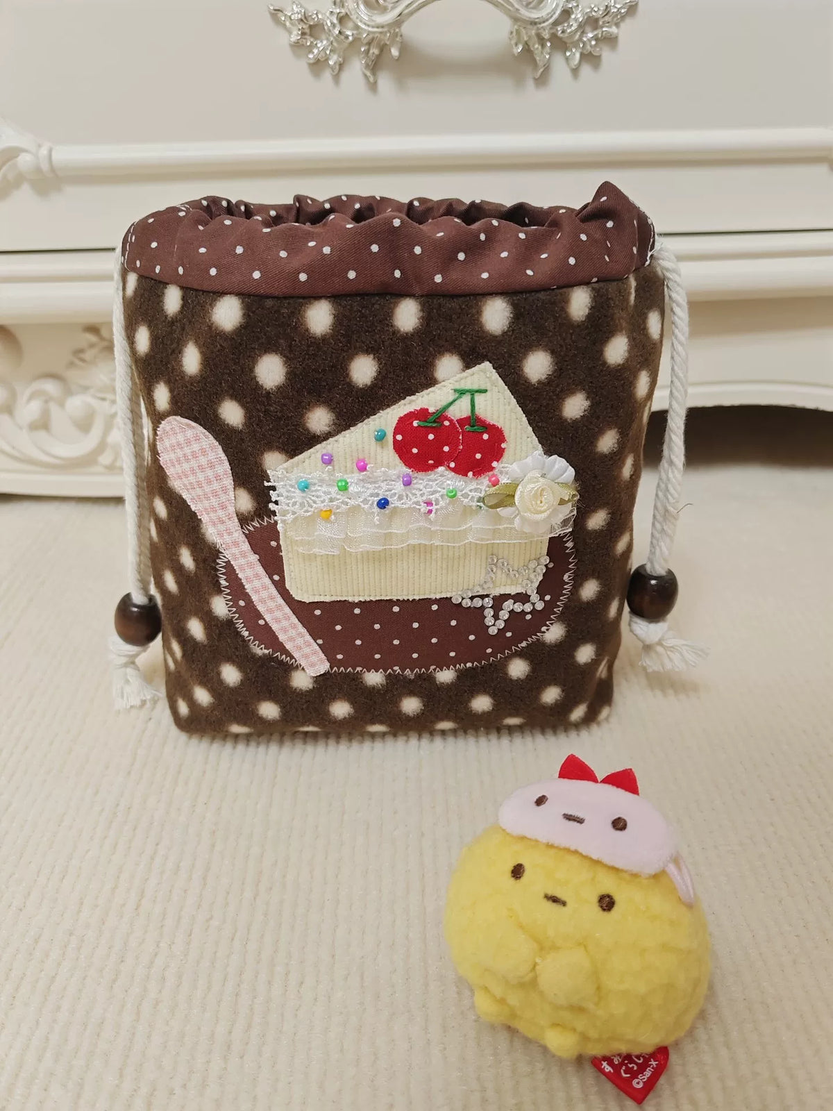 ケーキのドット柄ぬいぐるみ巾チ袋ポーチ