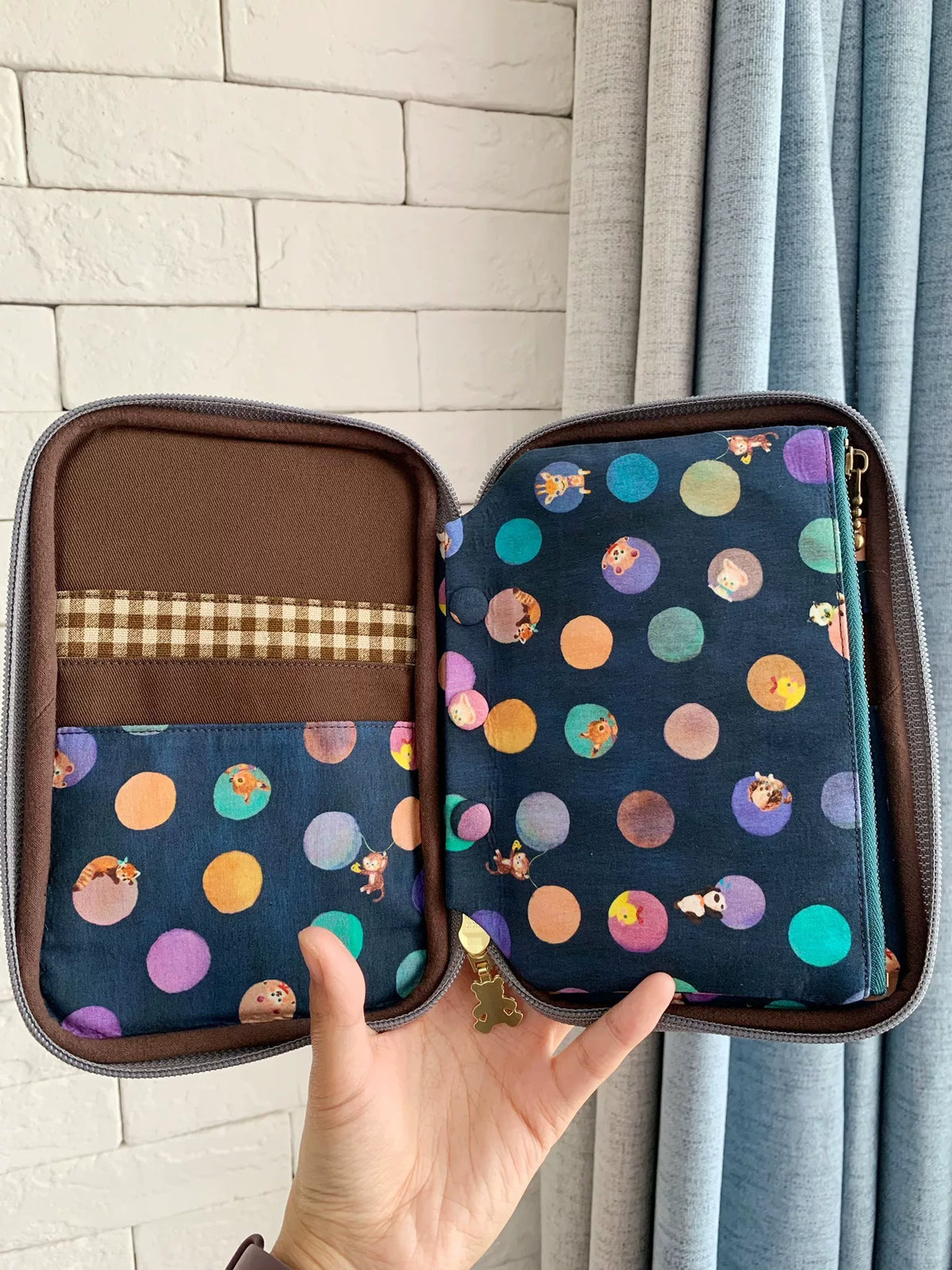 Trousse en Tissu à Pois Bleu Marine