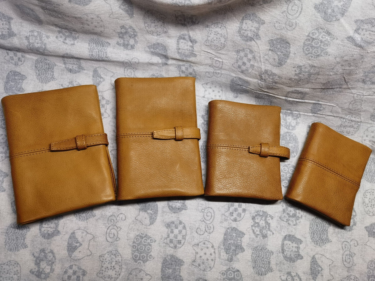 Vegetable Tanned Goat Leather M5 Binder Cover