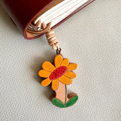 Italian Vegetable-Tanned Leather Double-Layer Hand-Carved Pendant Set