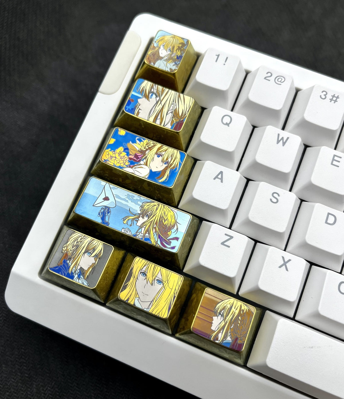 Violet Evergarden Titanium Keycap Set Left Side