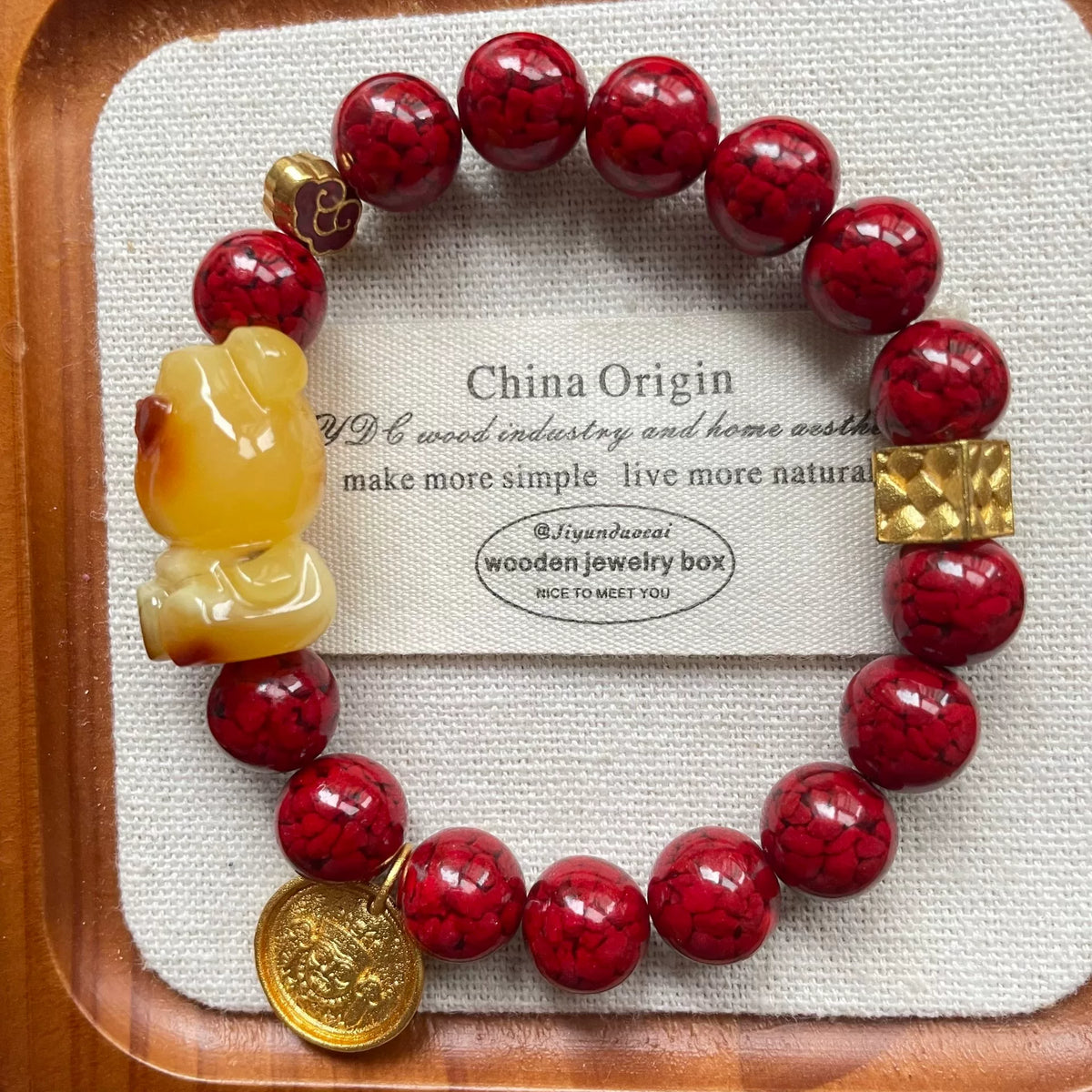 Pulsera con dije de oso en ambar de miel