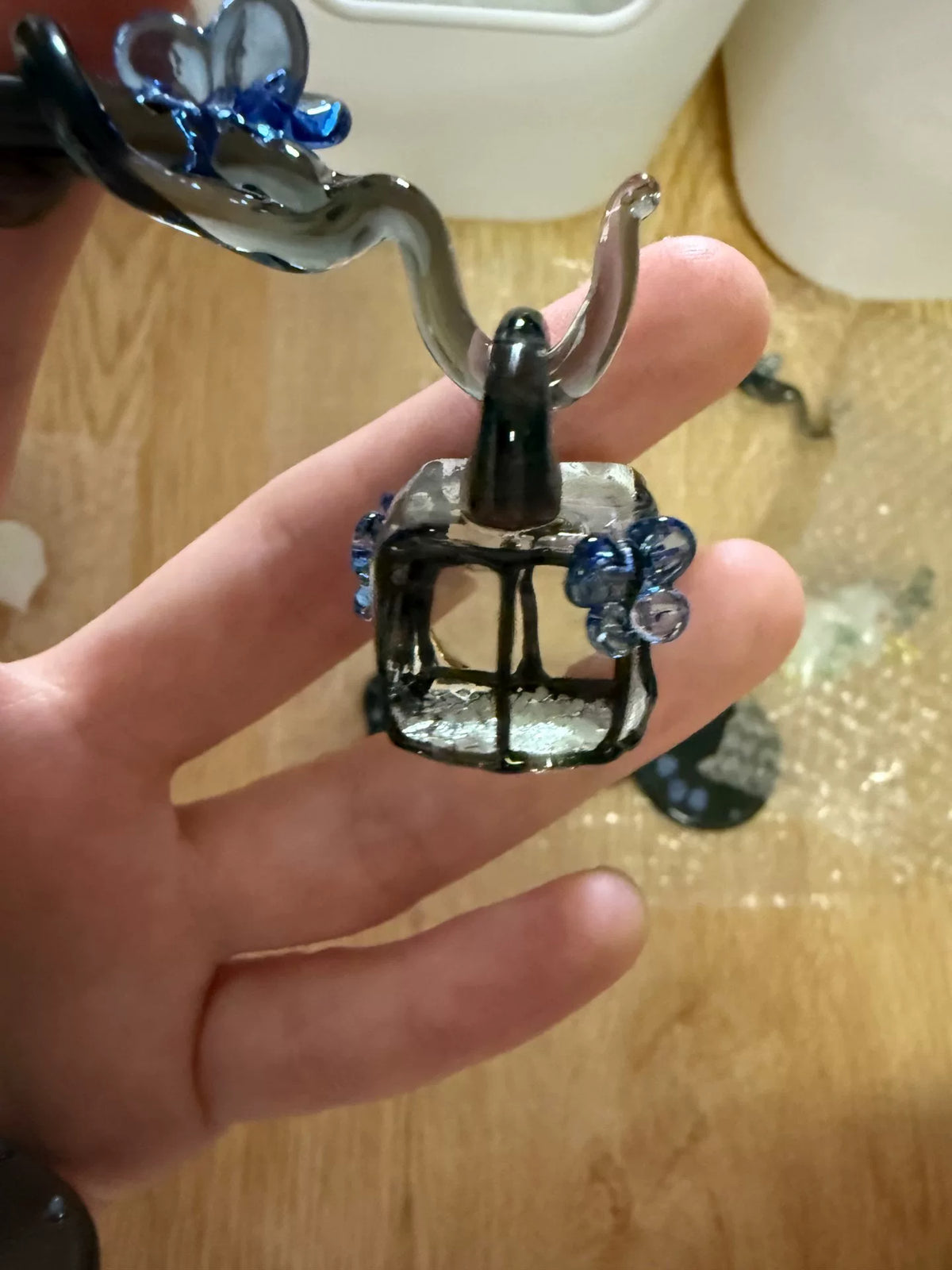 Ornamento de Luz de Noturna em Vidro e Videira Feito à Mão
