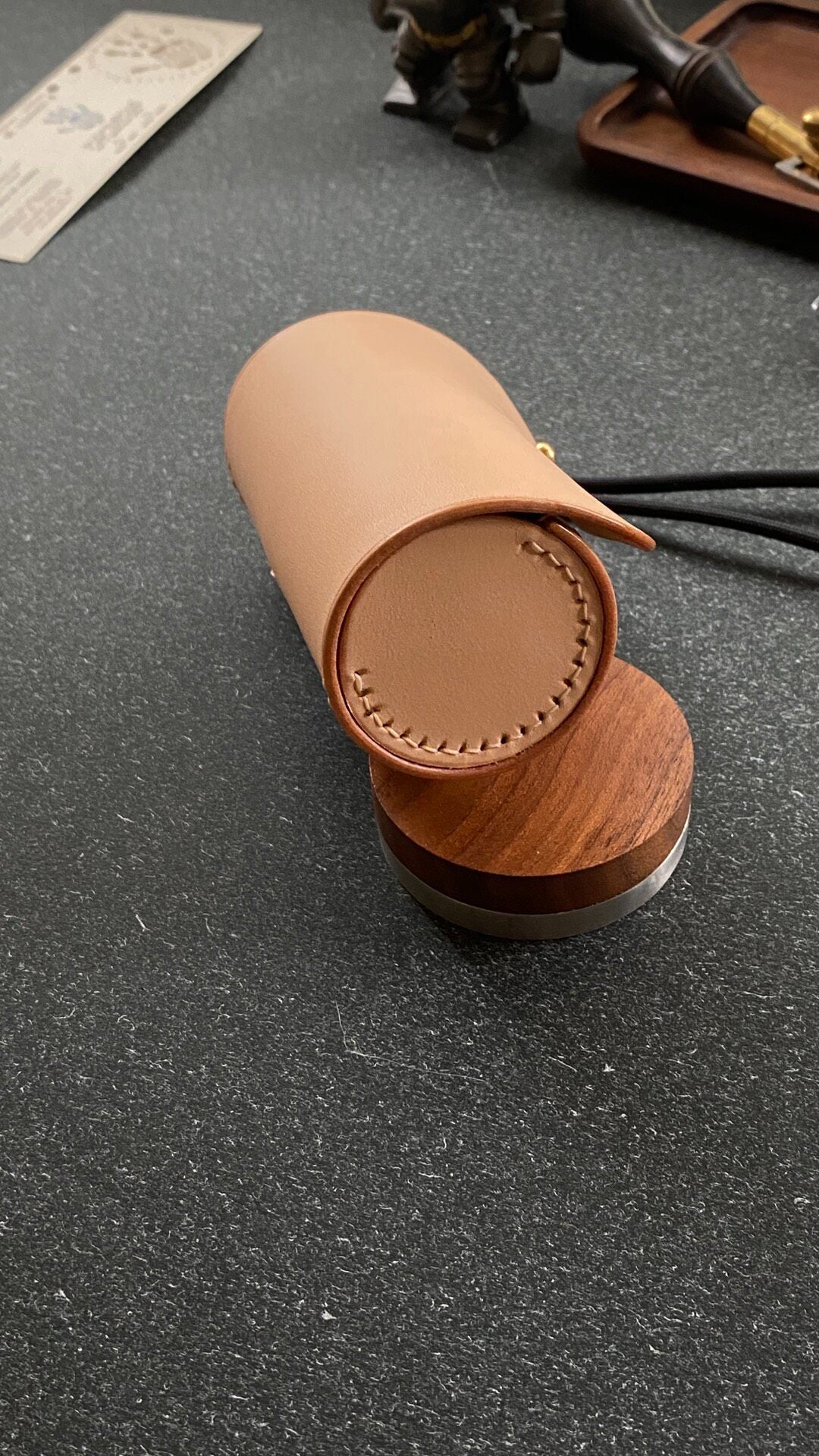 Vegetable Tanned Leather Walnut Storage Cylinder Case