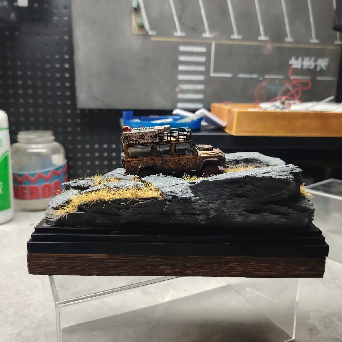 Socle de diorama Off-Road à l'échelle 1:64