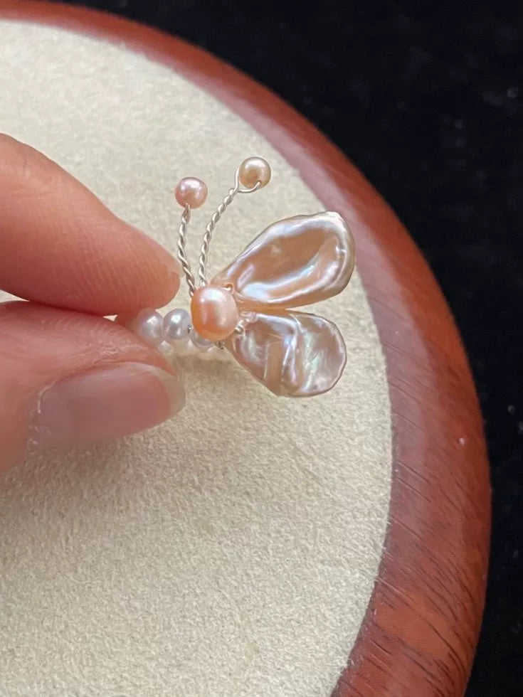 Ear Cuff Farfalla in Perle Naturali