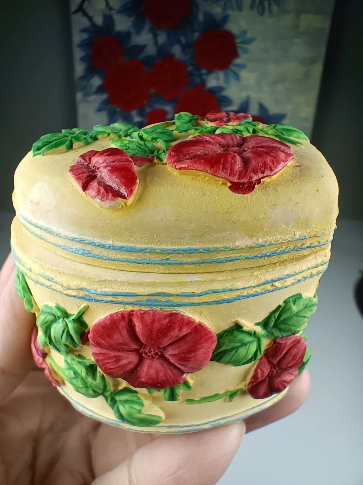 Hjärtformad silikonform med blomsterrelief