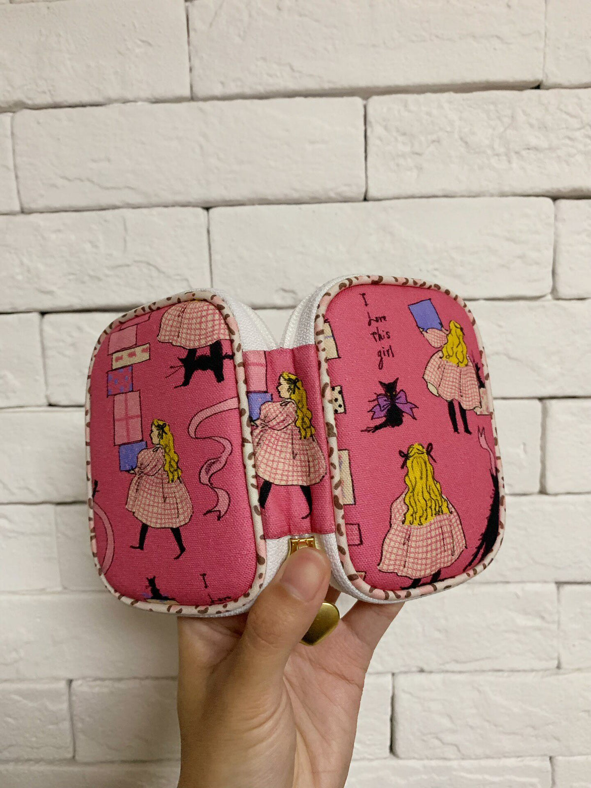 Pink Oxford Cloth Storage Case with Zipper