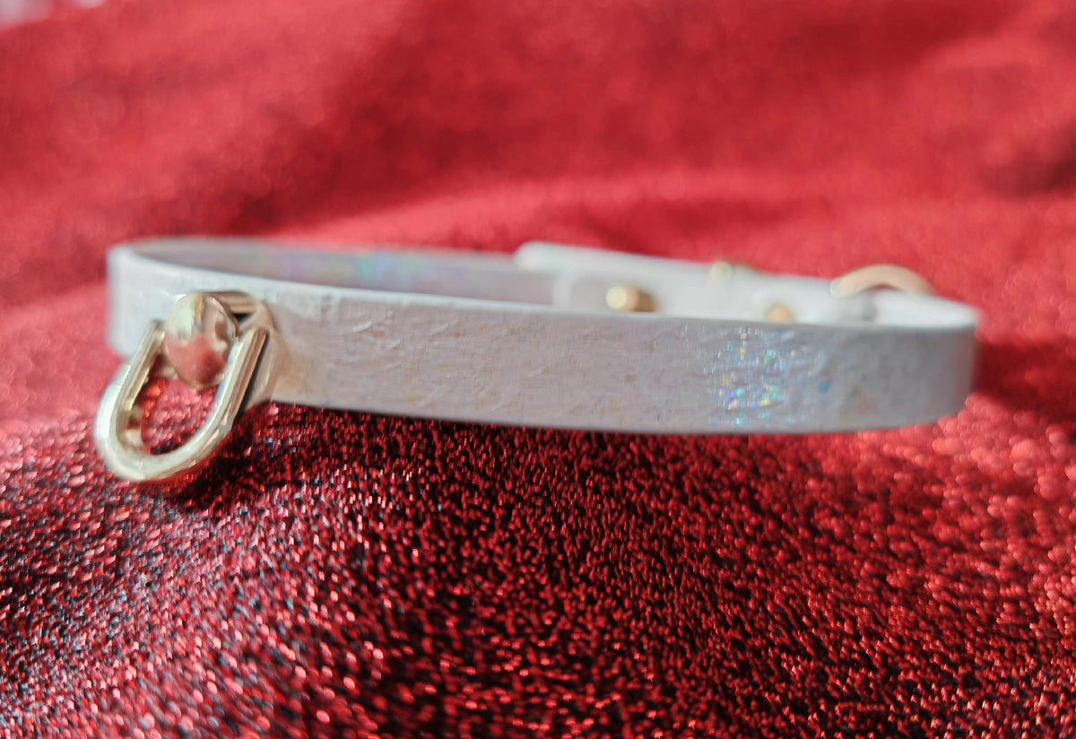 Handcrafted White Flash Snakeskin Leather Choker