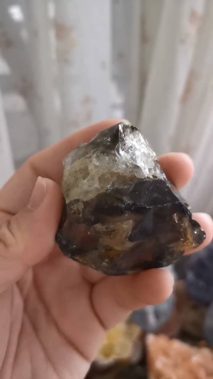 天然ティースケルトンクォーツ 結晶標本 94g