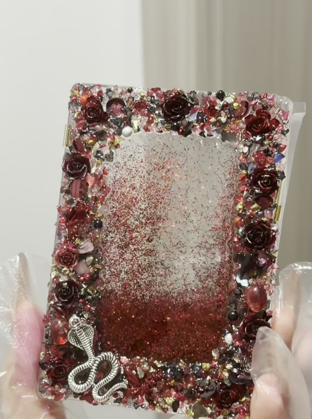 Brick con sabbia mobile Dark Angel con glitter rosso