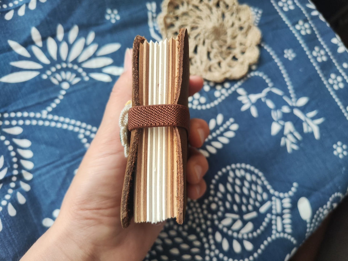 Vintage Cowhide Leather Journal Notebook