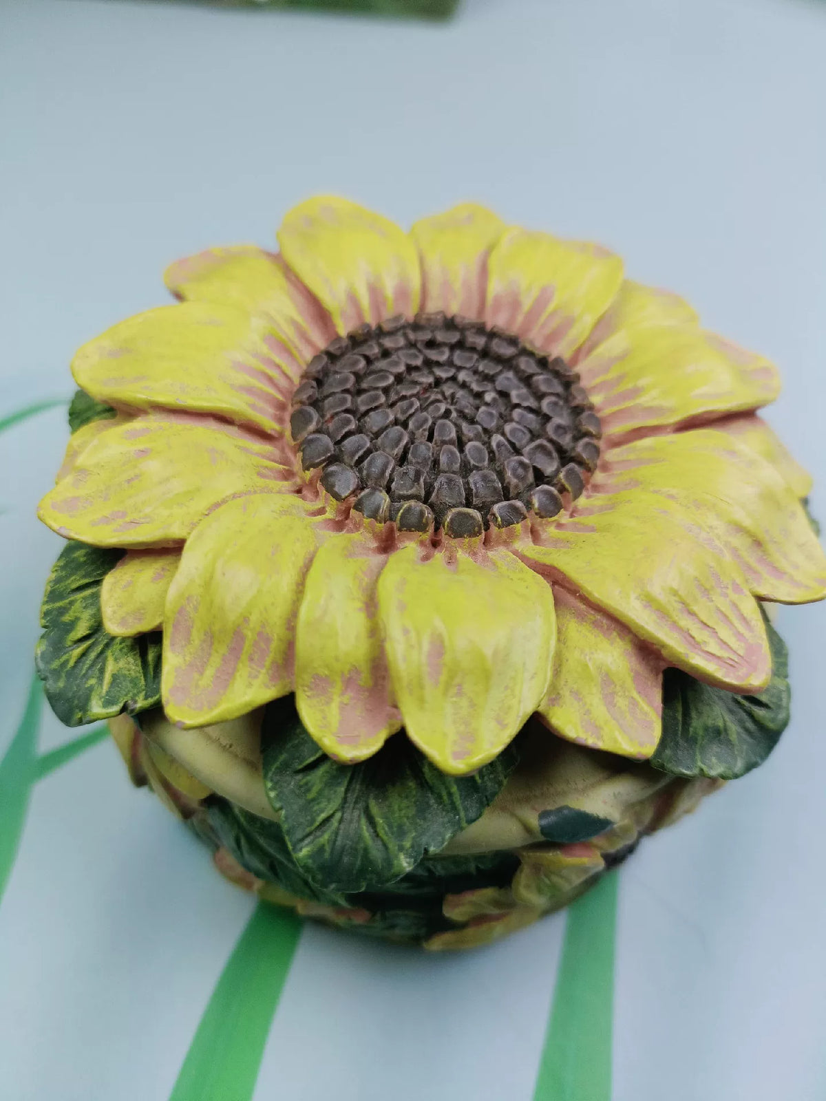 Sunflower Shaped Silicone Lidded Container