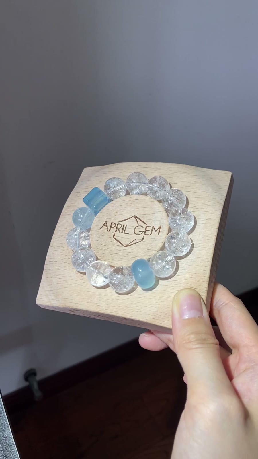 Aquamarine Quartz Beaded Bracelet 14mm