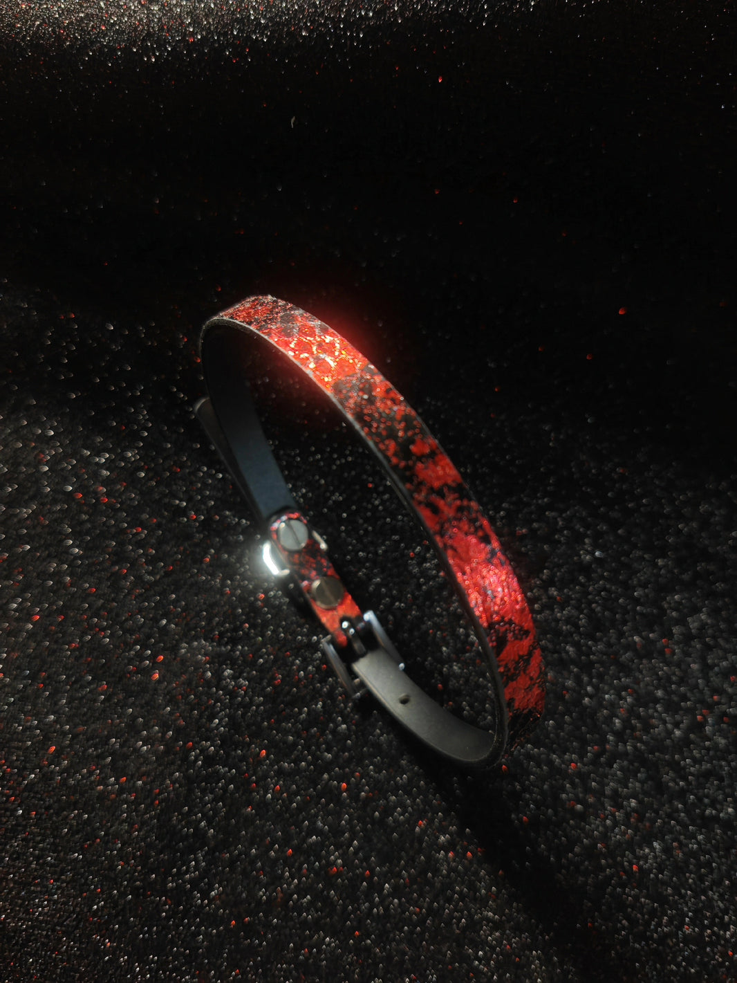 843003670710 - Image 1