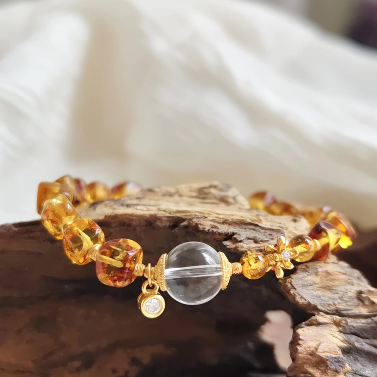 Flower Amber Cube Bracelet with White Crystal