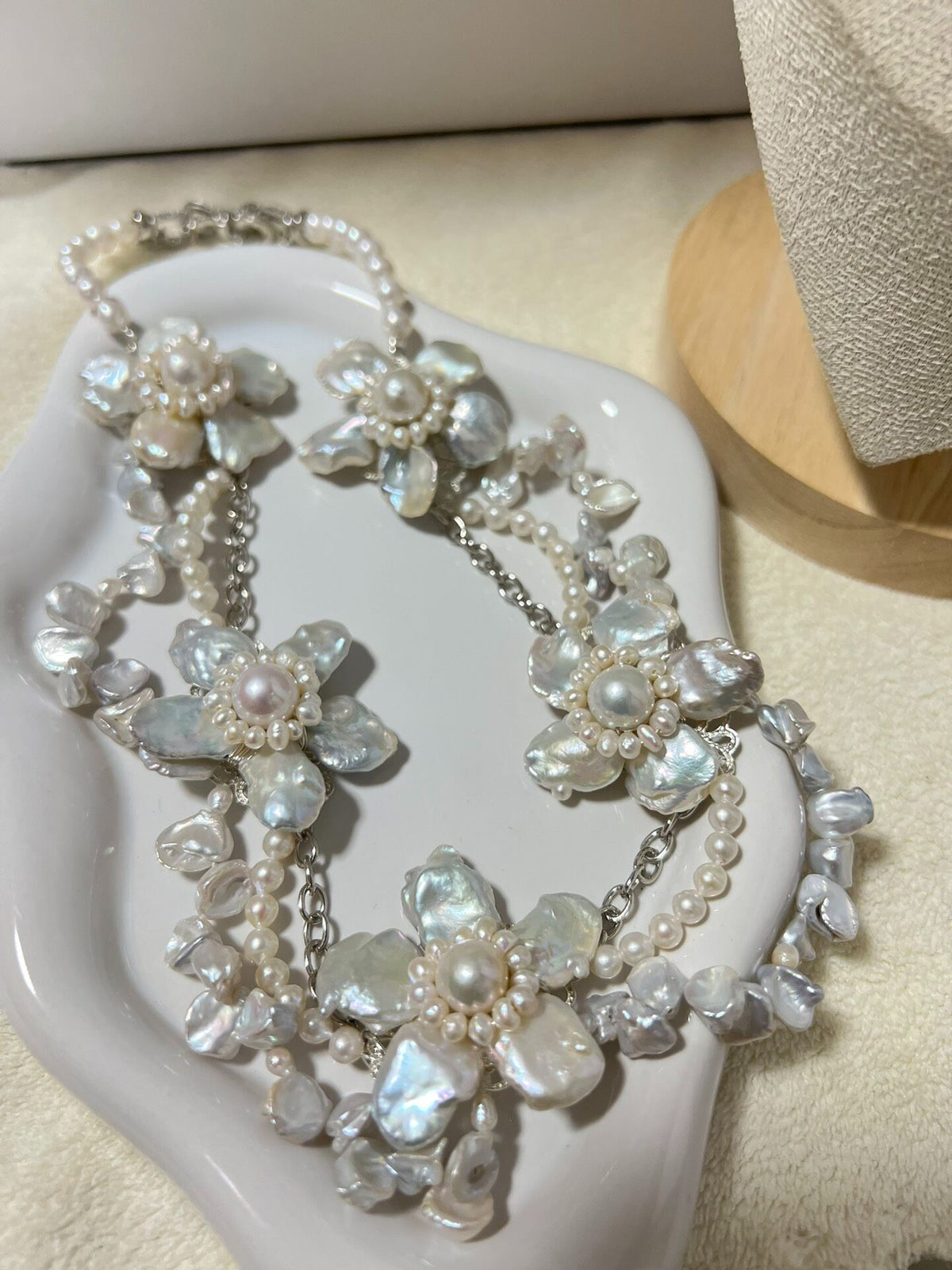 Silver Blue Shell Floral Pearl Necklace