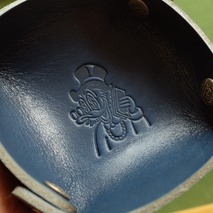 Thick Leather Pouch with Four-Snap Closure