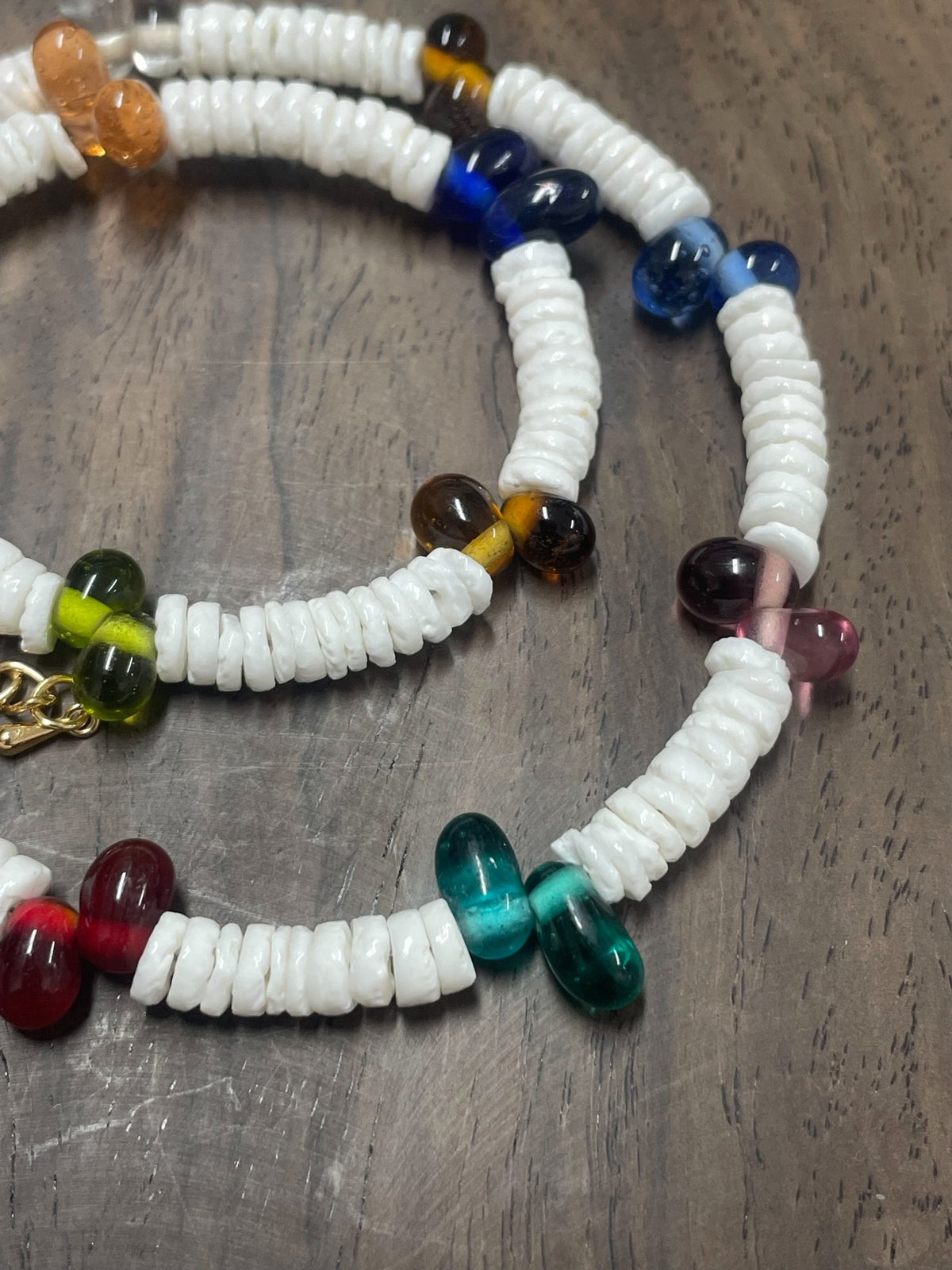 White Shell and Multicolor Glass Beaded Necklace