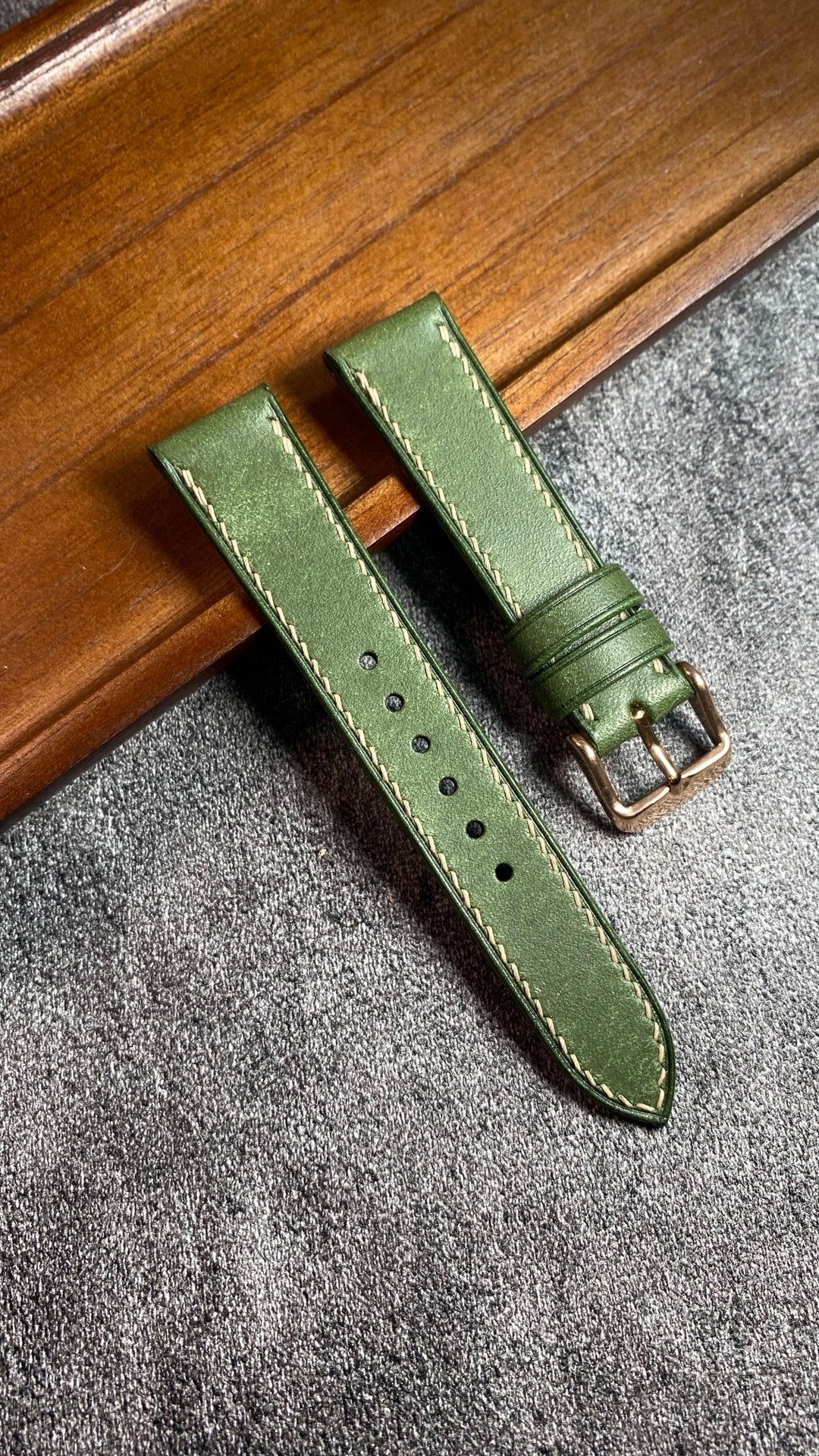 702828143873 - Image 1