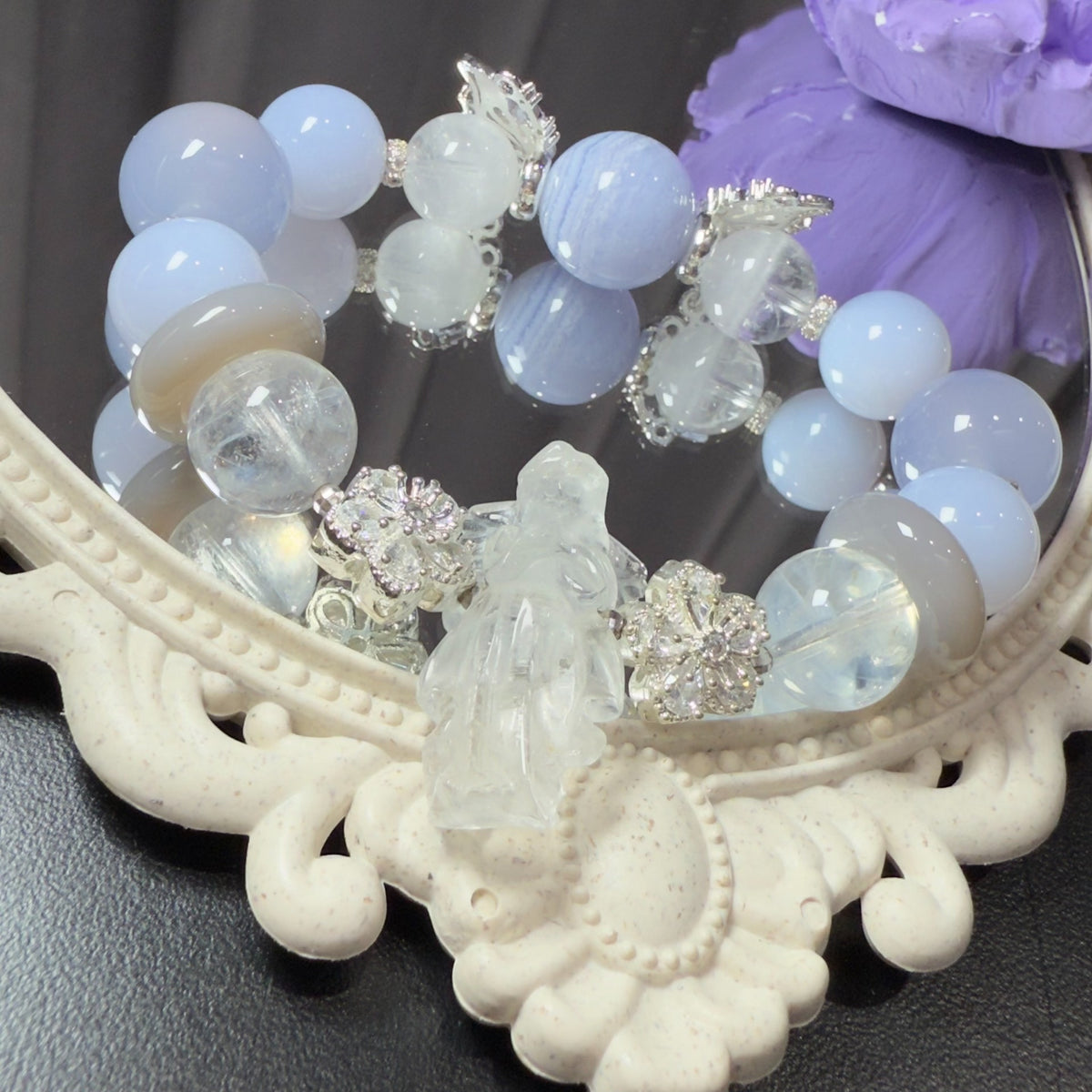 Pulseira de Pedras Naturais com Figura de Anjo