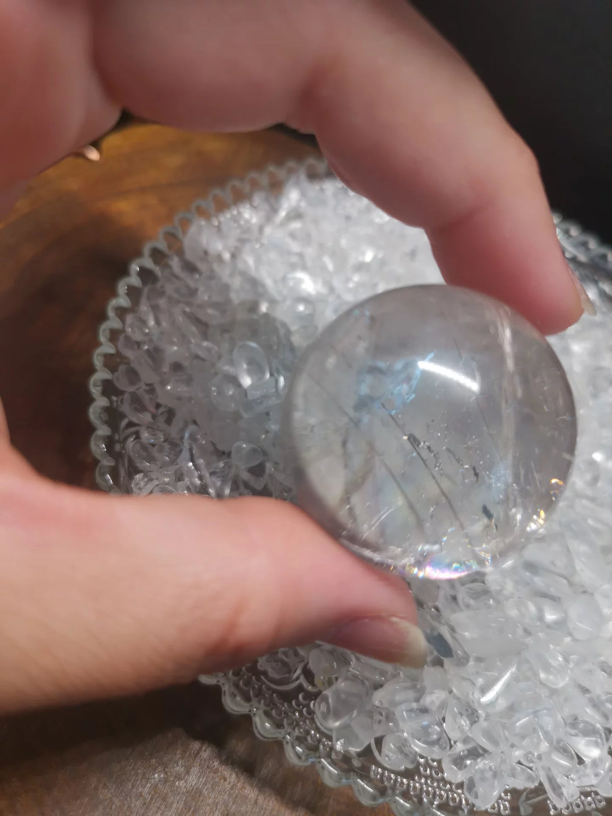 Naturlig vit kristallsfär 35,6 mm koppar regnbåge