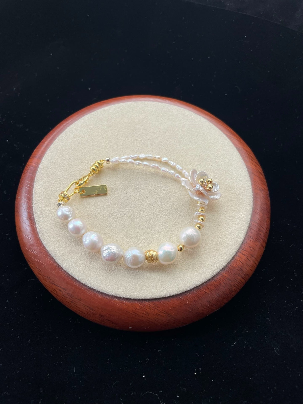Naturperlen-Baroque-Blumen-Armband