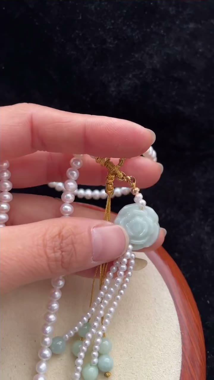 Natural Pearl Necklace with Green Stone Pendant