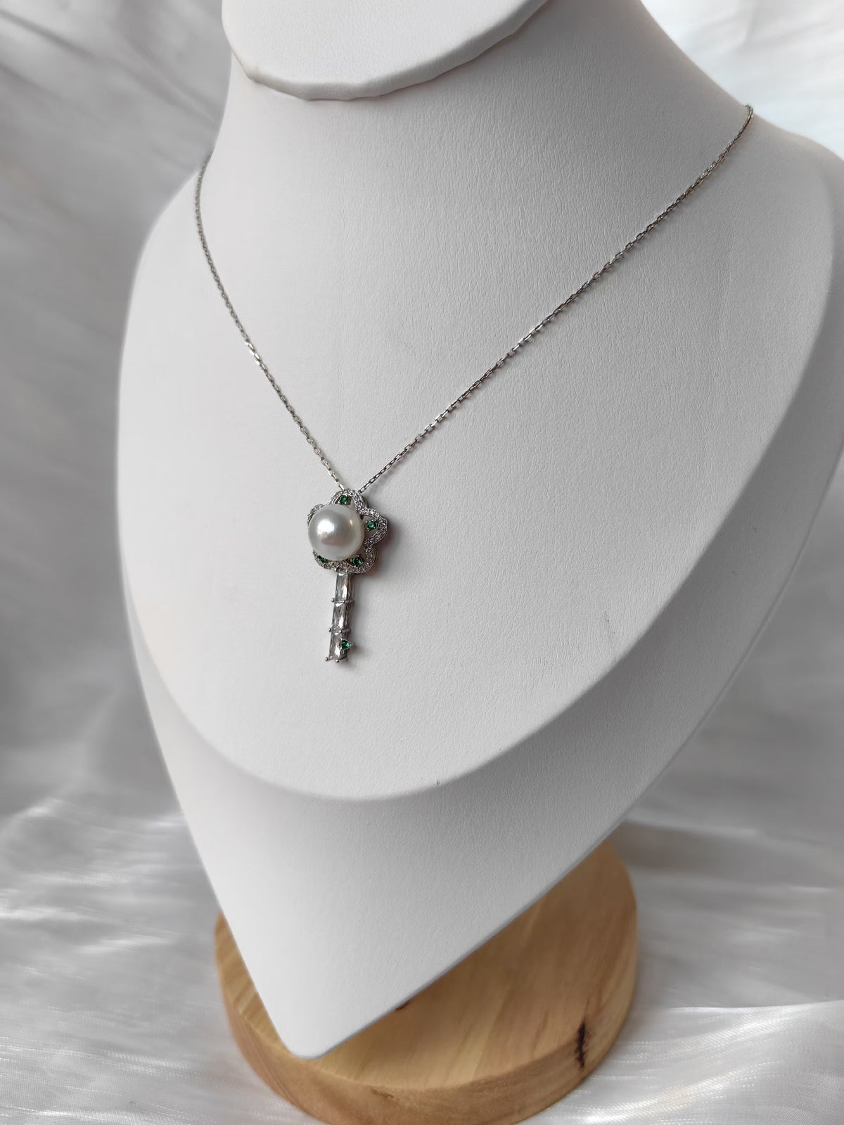 South Sea Pearl Key Pendant S925 Sterling Silver Necklace
