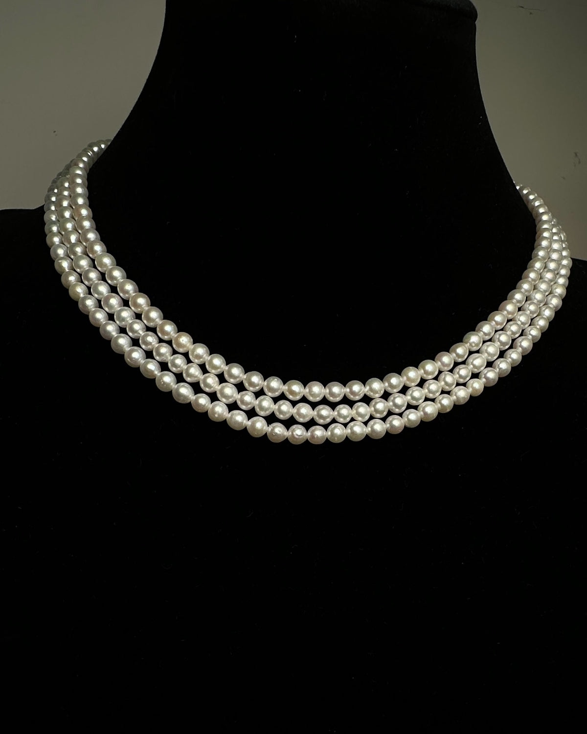 994334427200 - Image 4