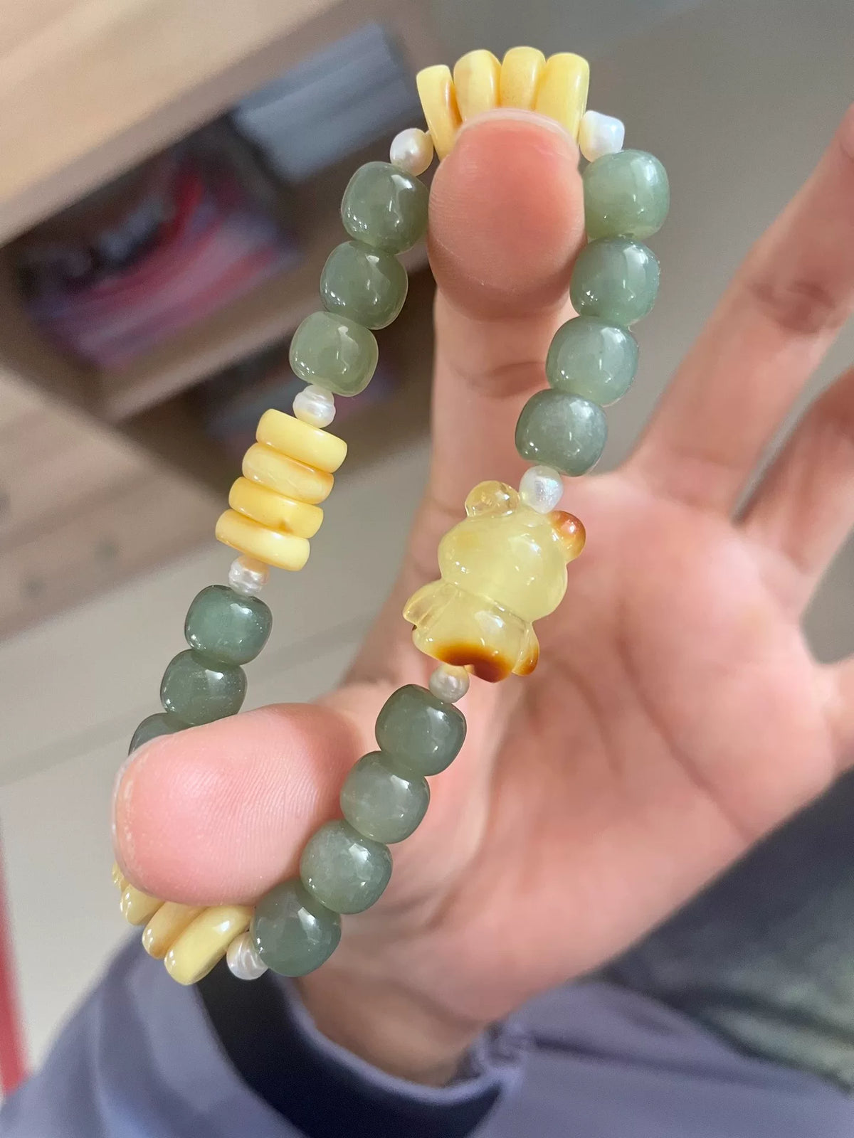 Pulsera de Ámbar de Cera de Abeja Natural, Oso y Jade Hetian