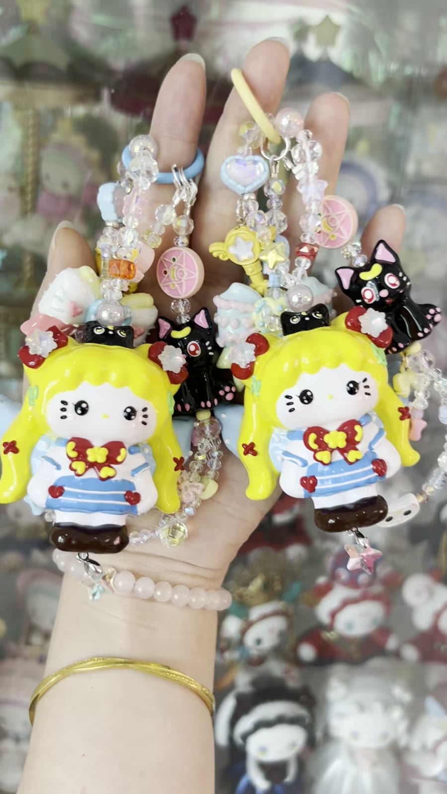 Dragonne de téléphone en perles avec pendentif chat