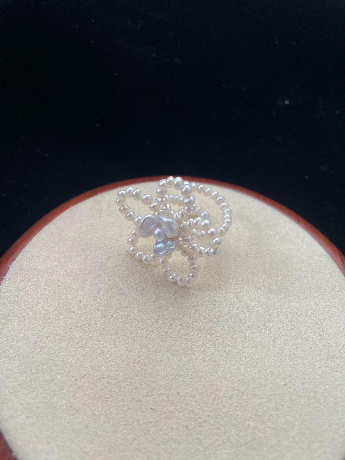 Natural Pearl Floral Ring