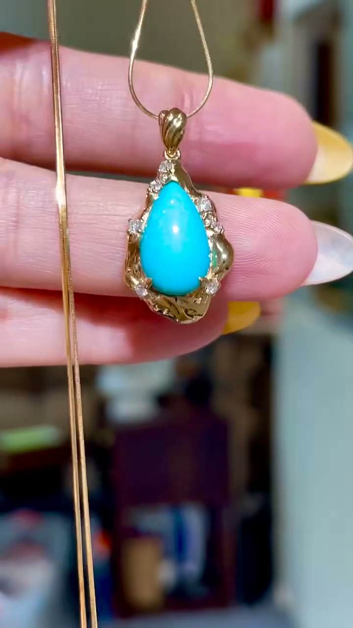 18K Gold Sleeping Beauty Turquoise Pendant Necklace