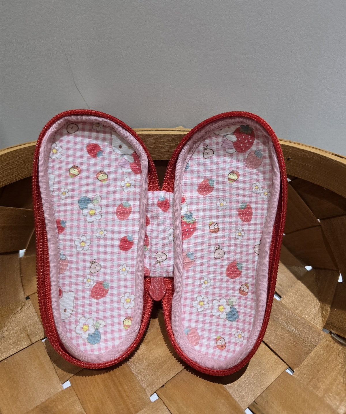 Tomato Flip-Flop Fabric Pouch