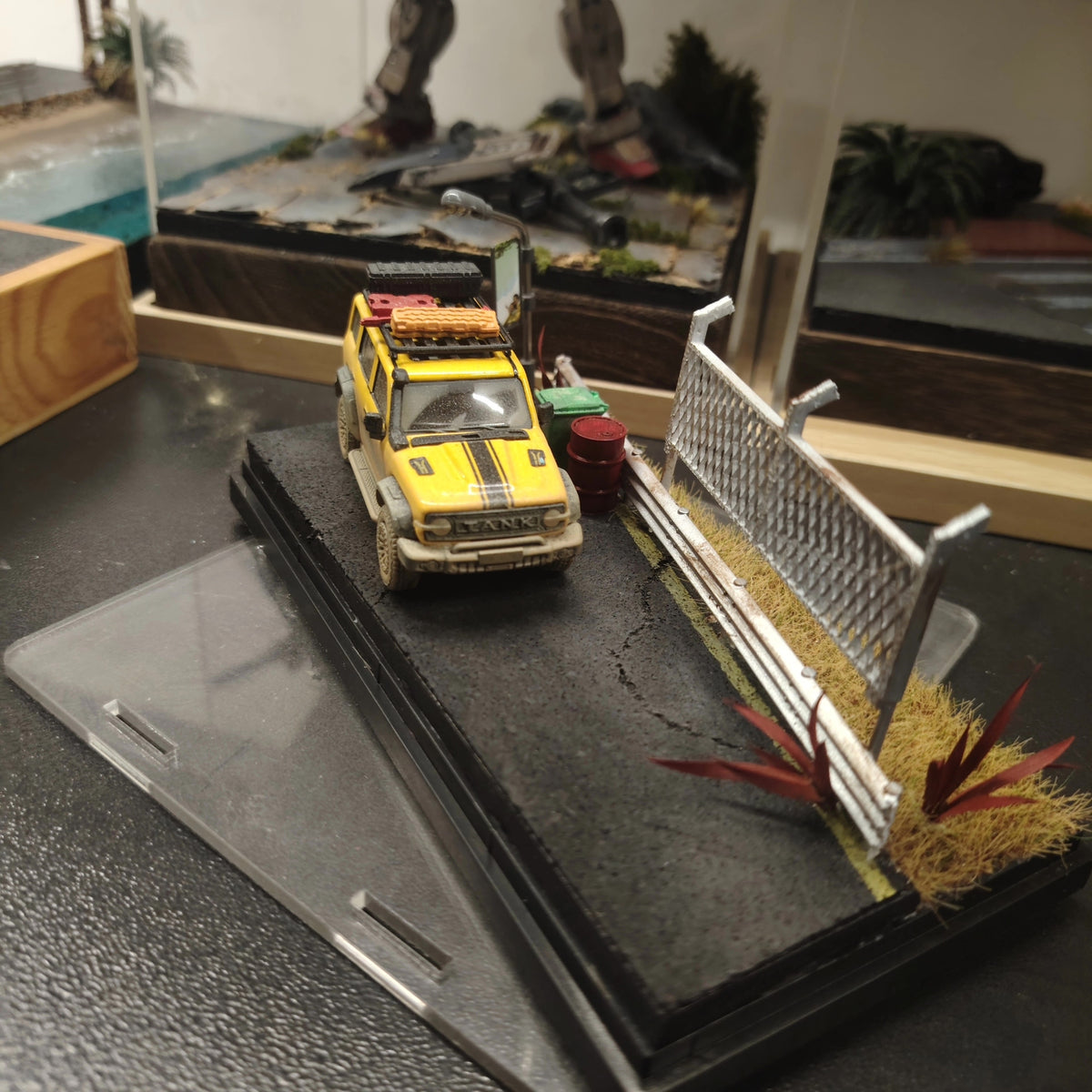 1:64 Scale Highway Diorama Base