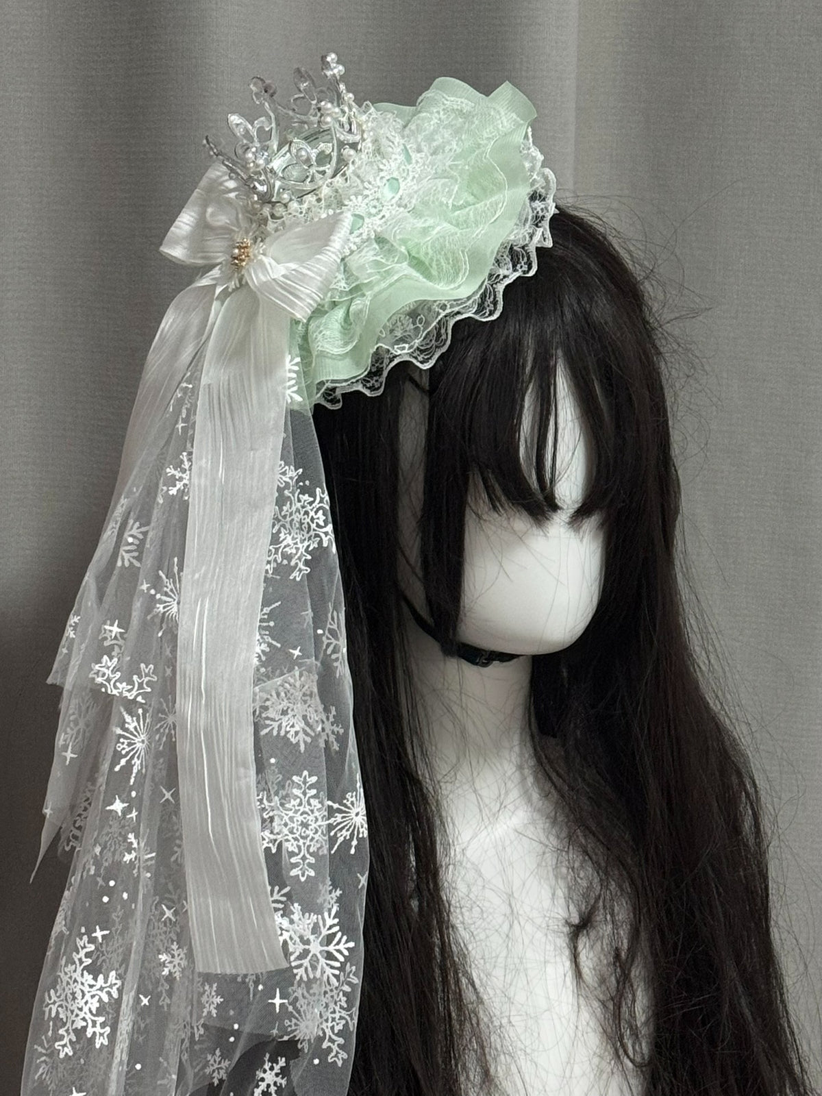 Green Bridal Bonnet with Snowflake Veil