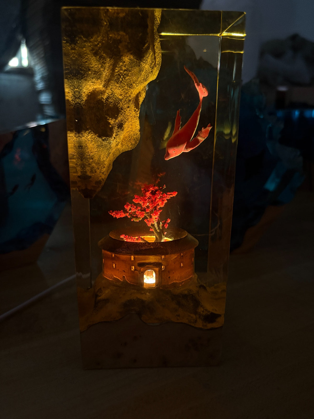 Resin Ocean Diorama Wood Base Lighted Decor